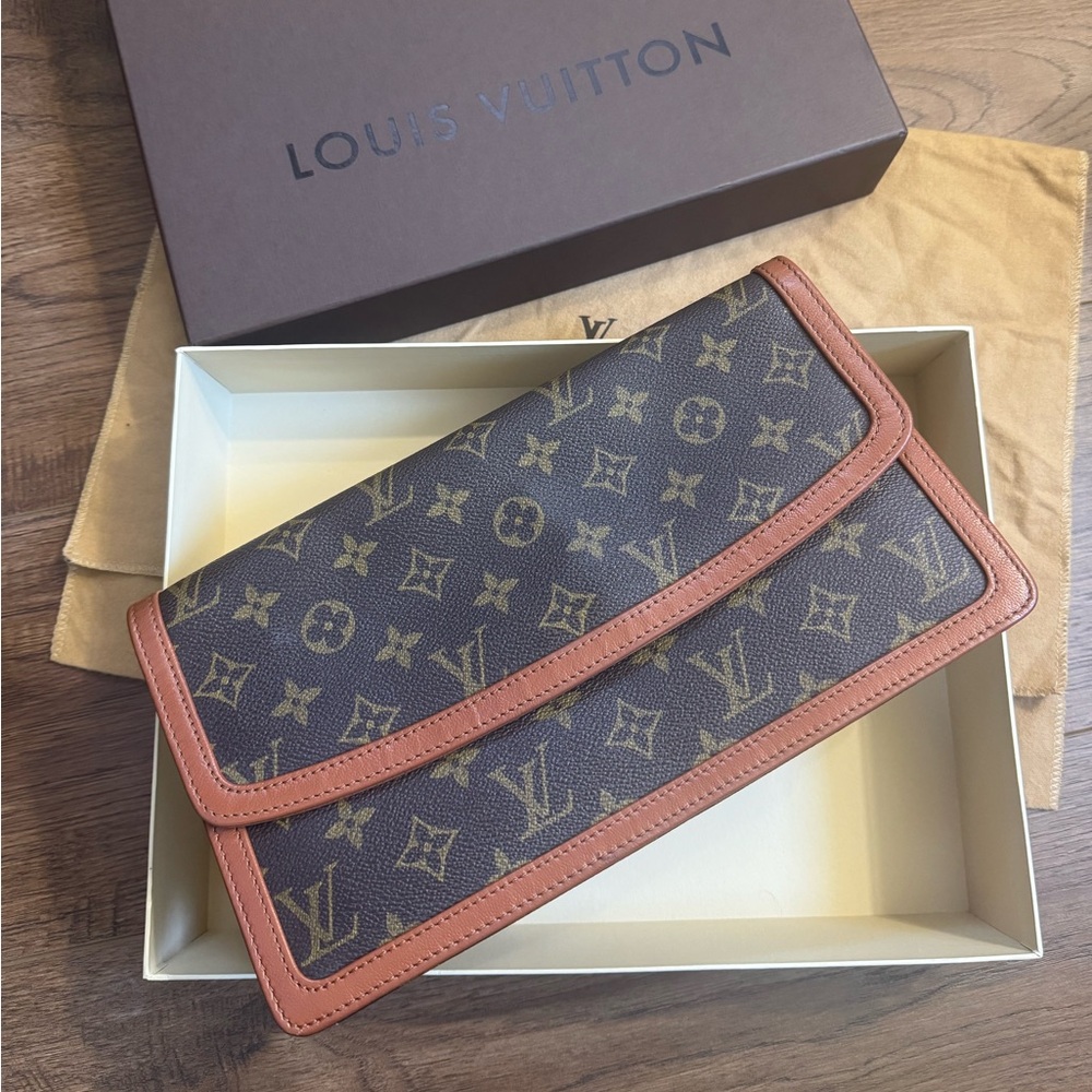 1990 Louis Vuitton Dame Pochette Monogram Clutch GM - Picture 6 of 9